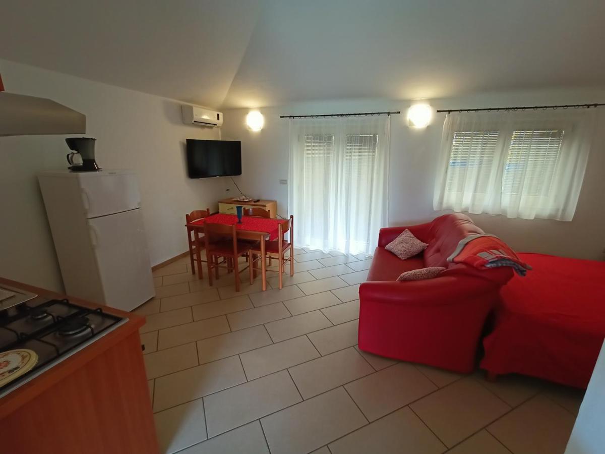 Apartment Studio Ta-Ti Умаг Экстерьер фото