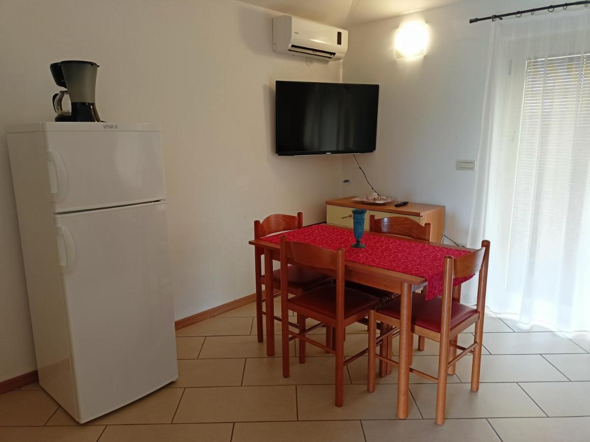 Apartment Studio Ta-Ti Умаг Экстерьер фото